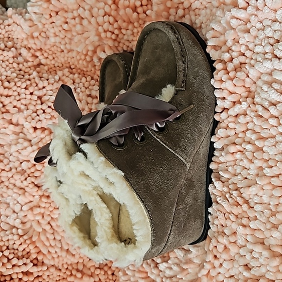 Beat Paw Mules Size 7 - Picture 2 of 5